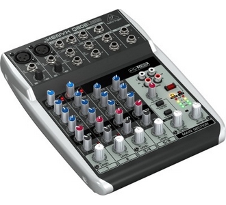 Микшерный пульт Behringer Q802USB