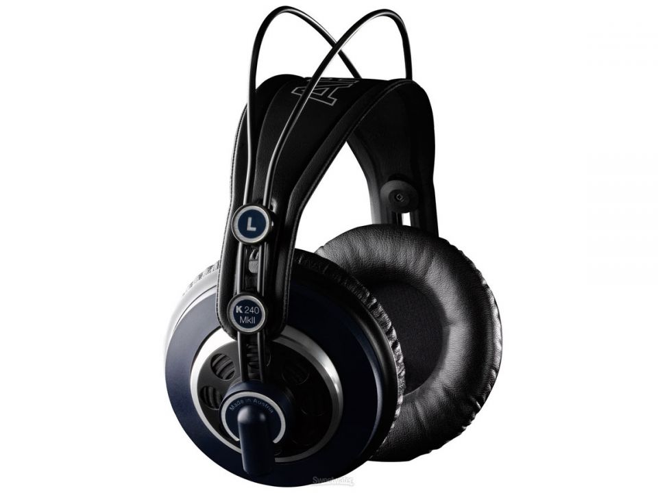 Студийные наушники AKG K240 MKII