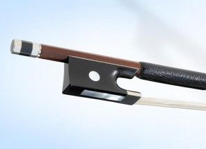 Скрипичный смычок 4/4 восьмигранный Doerfler 106A44 Violinbogen 6А
